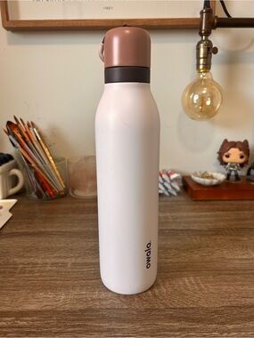 Owala 24oz Water Bottle